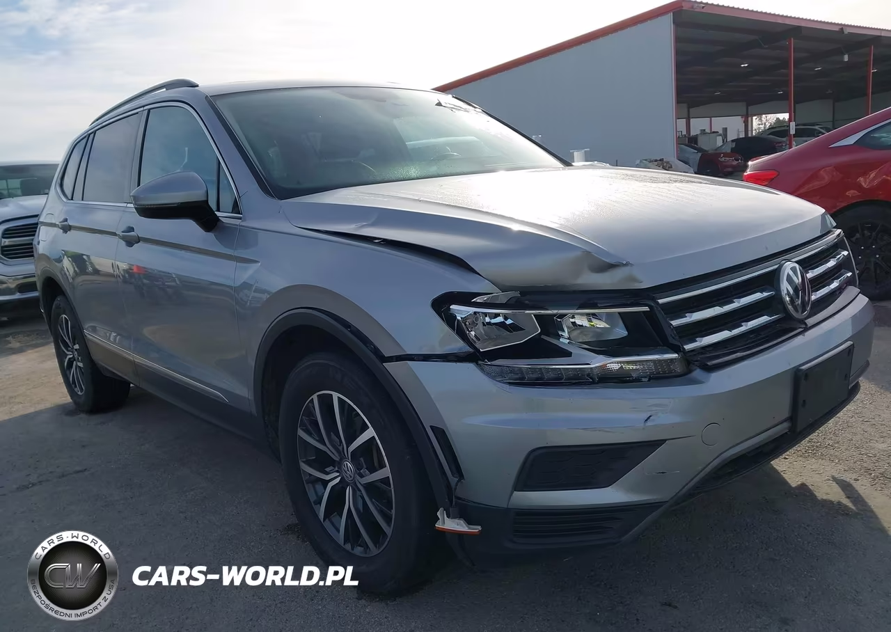 2020 Volkswagen Tiguan VIN:3VV2B7AX1LM163475 - 17