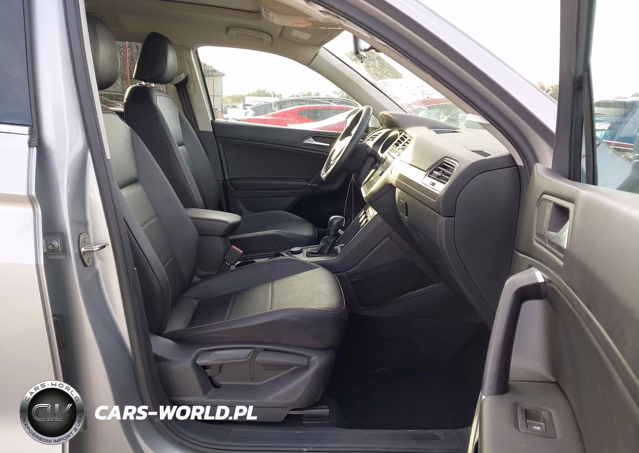2020 Volkswagen Tiguan VIN:3VV2B7AX1LM163475 - 5