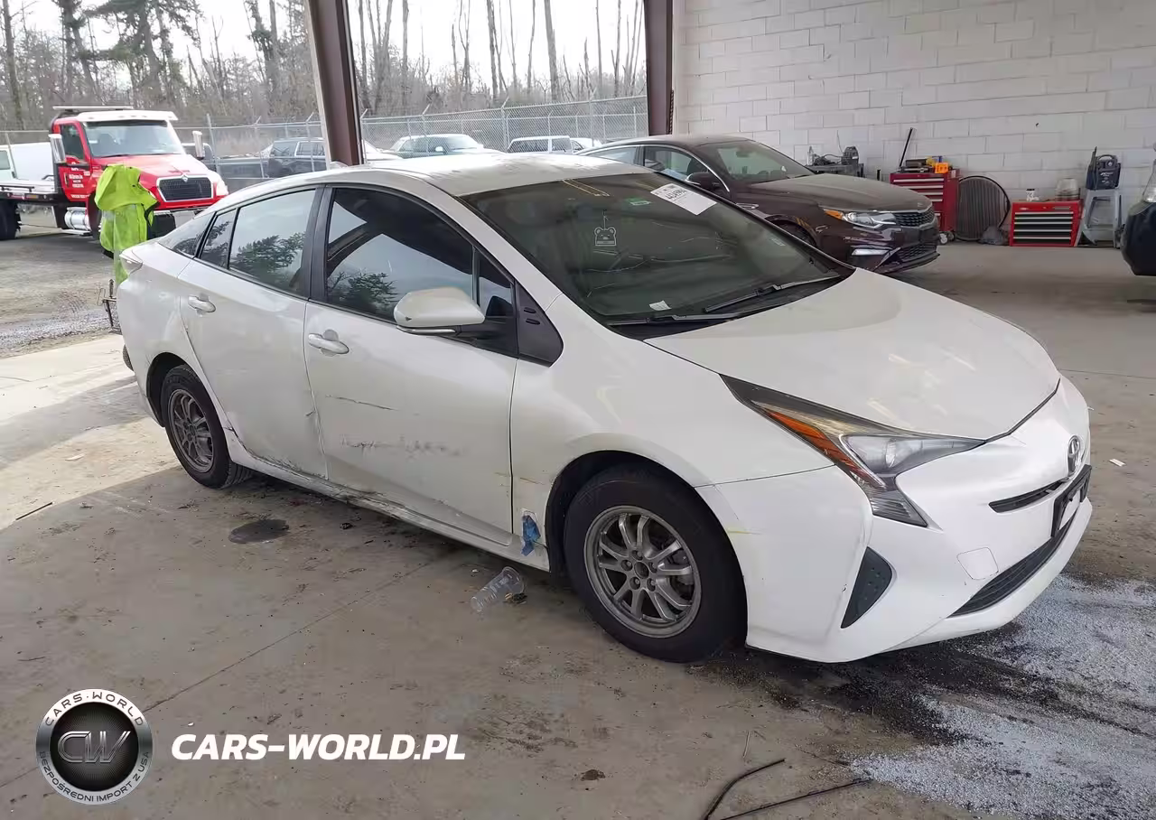 2016 Toyota Prius Two
