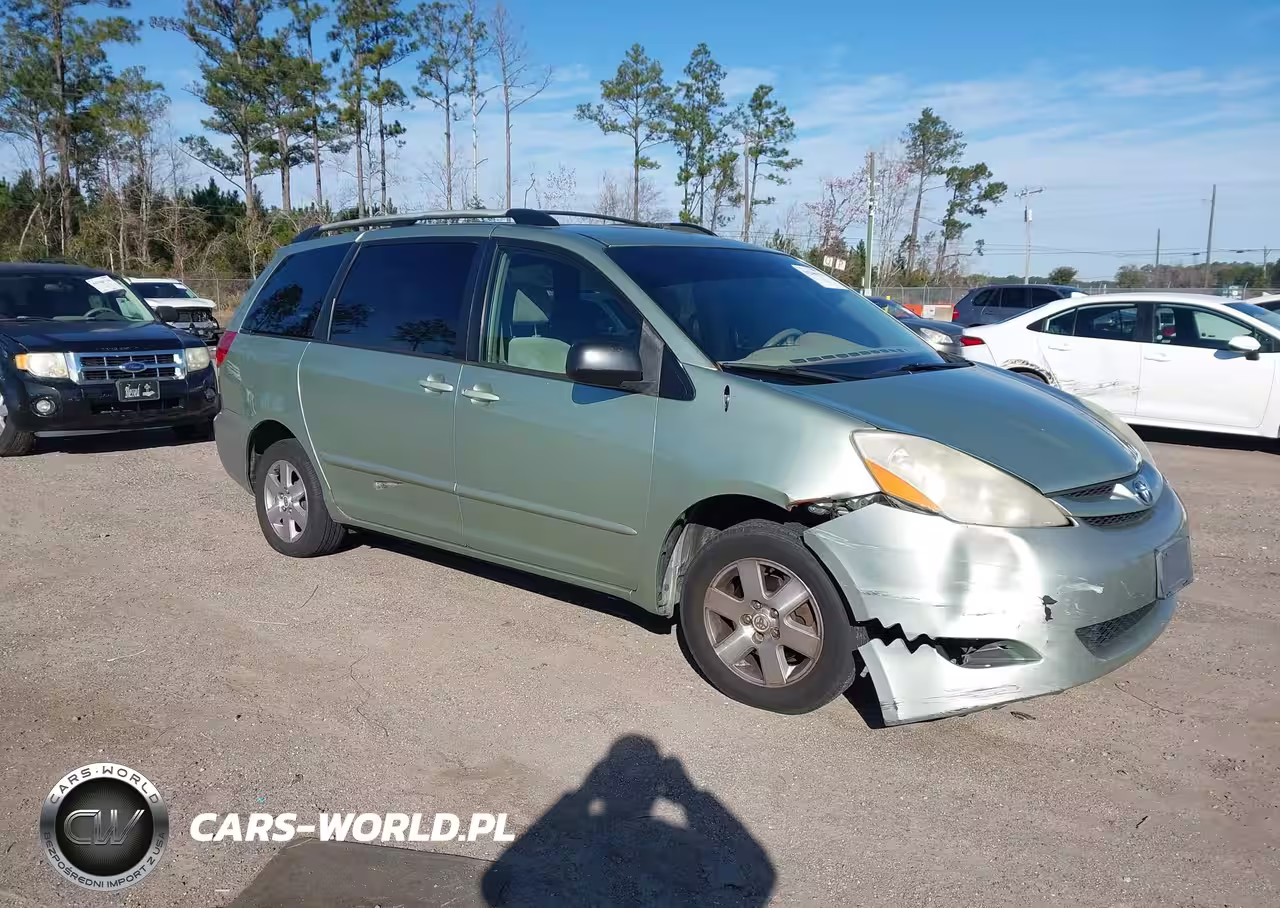 2008 Toyota Sienna Le
