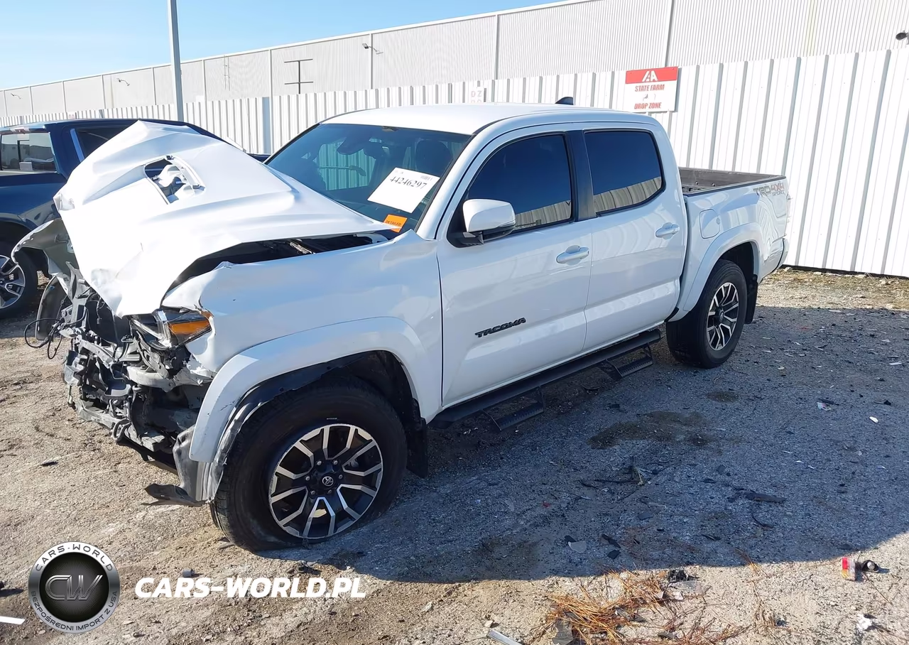 2022 Toyota Tacoma Trd Sport VIN:3TMCZ5AN0NM500691 - 2