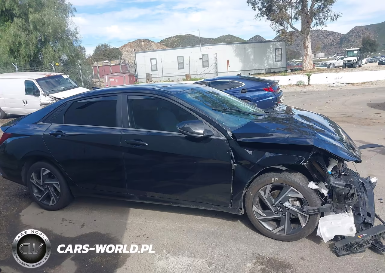 2024 Hyundai Elantra Hybrid Limited VIN:KMHLN4DJ3RU107618 - 13