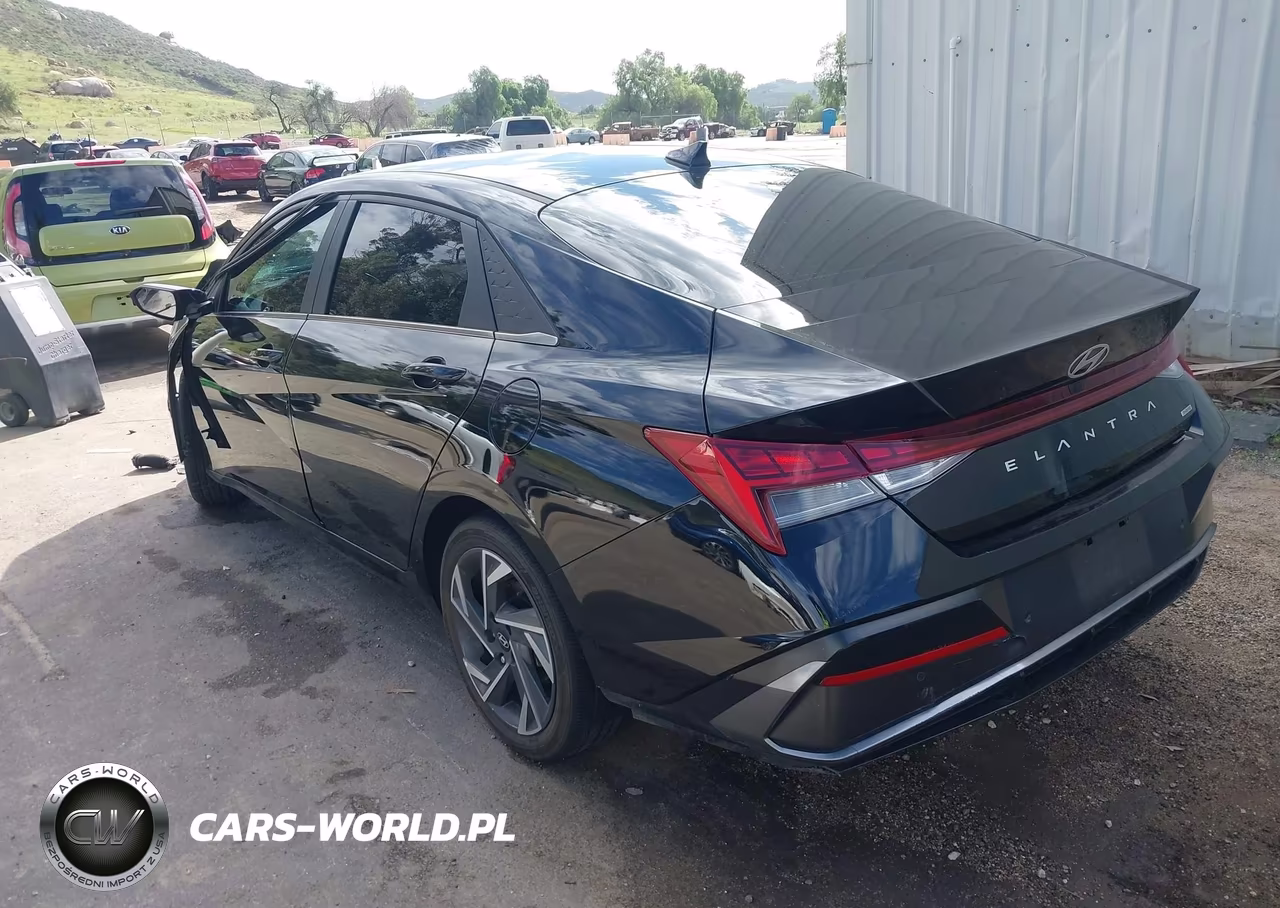 2024 Hyundai Elantra Hybrid Limited VIN:KMHLN4DJ3RU107618 - 3