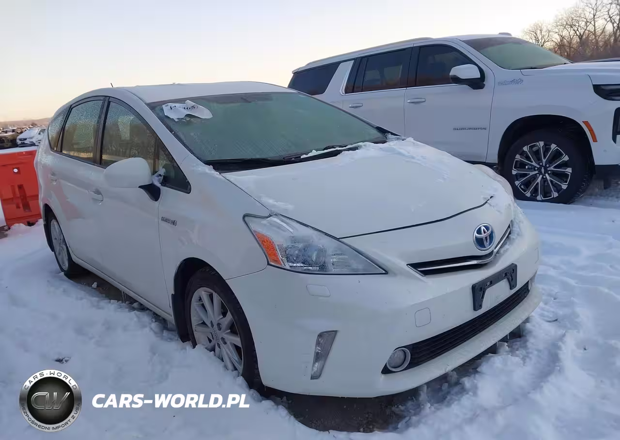 2013 Toyota Prius V Five