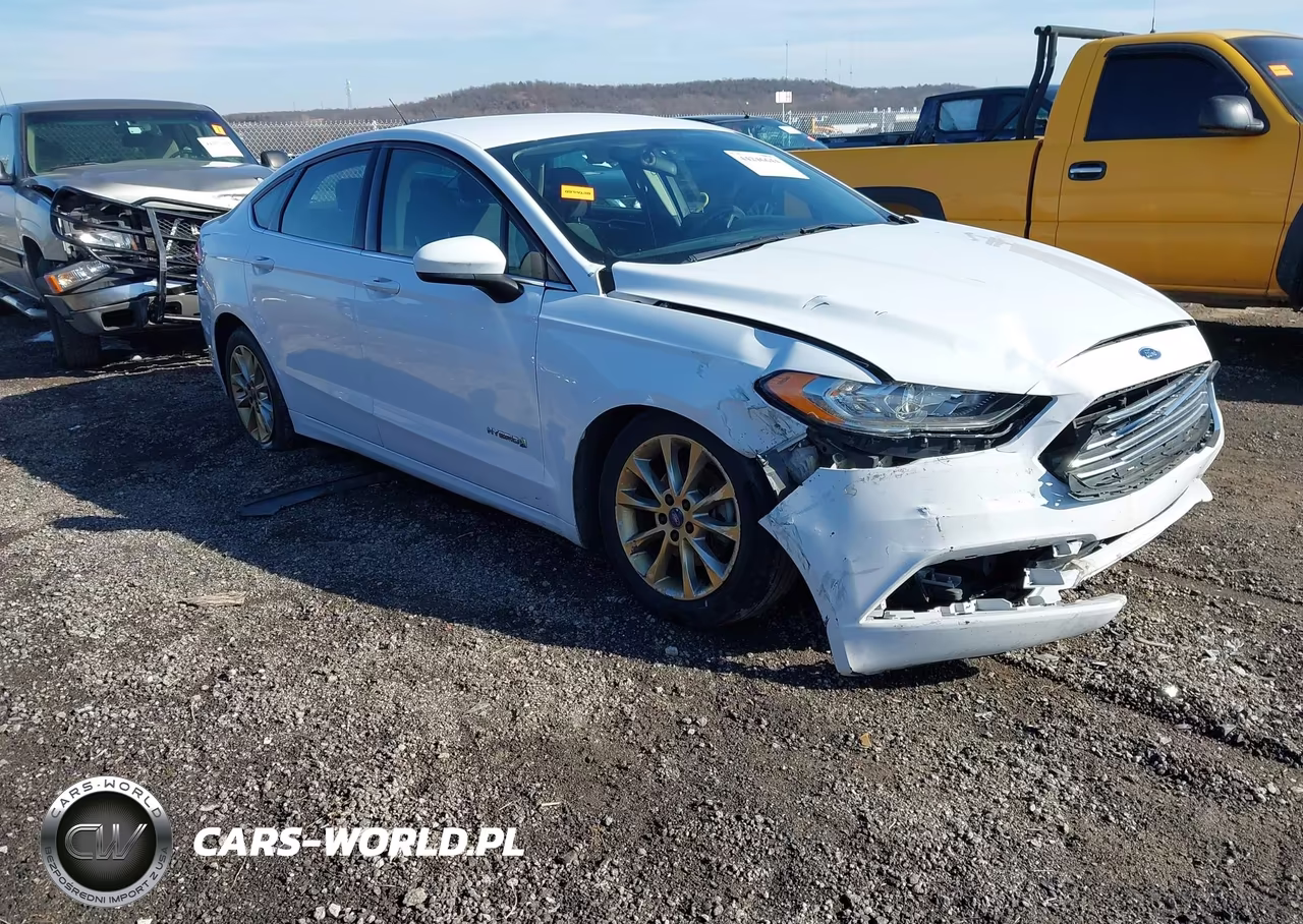 2017 Ford Fusion Hybrid Se – zdjęcie 1 z 16