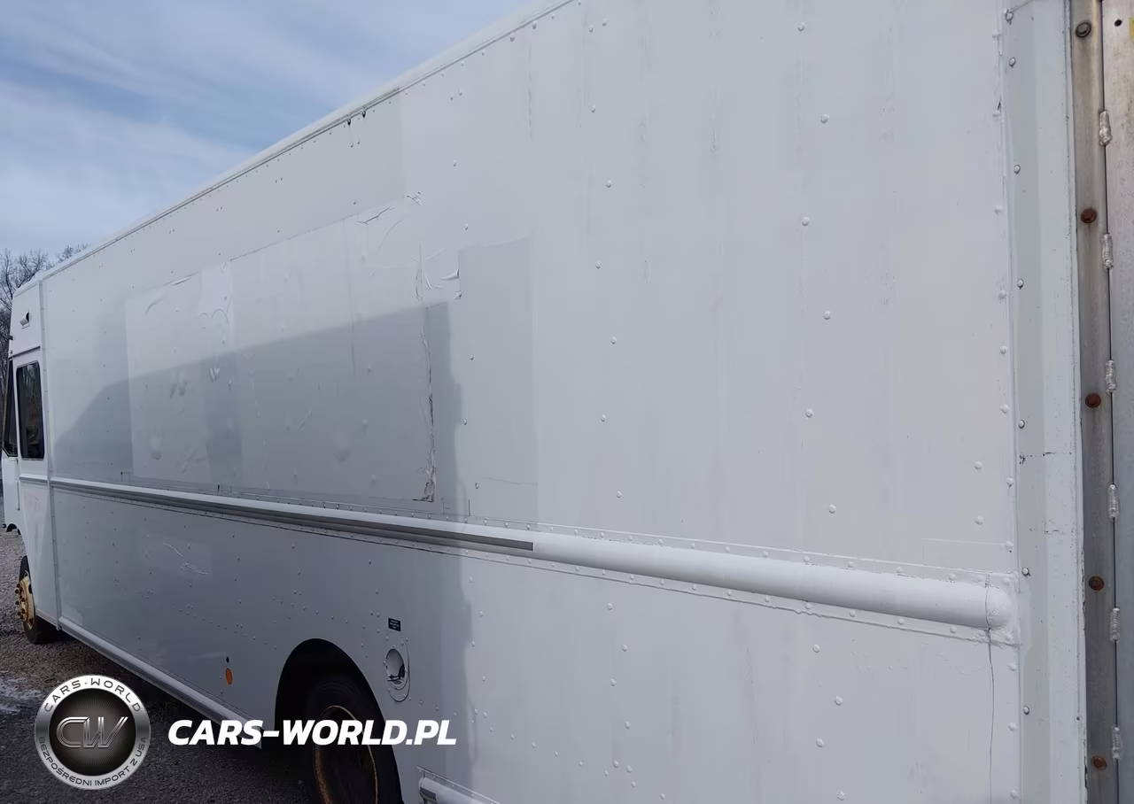 2012 Freightliner Chassis M Line Walk-In Van VIN:4UZAC3DV4CCBN1752 - 16