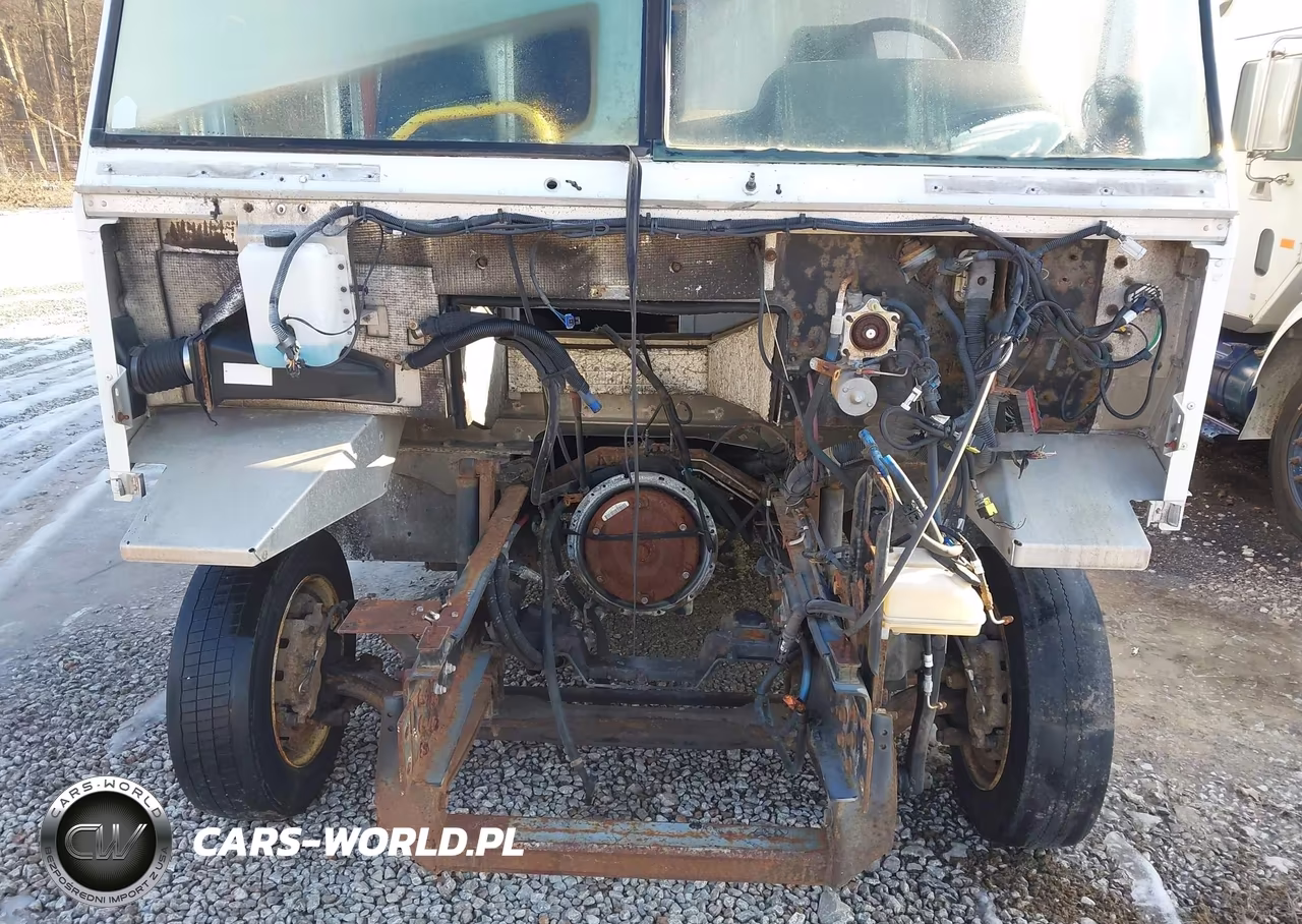 2012 Freightliner Chassis M Line Walk-In Van VIN:4UZAC3DV4CCBN1752 - 9