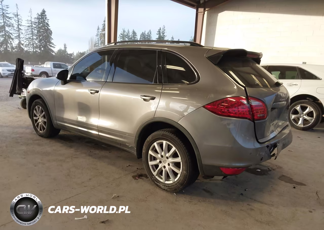 2013 Porsche Cayenne VIN:WP1AA2A20DLA08986 - 3