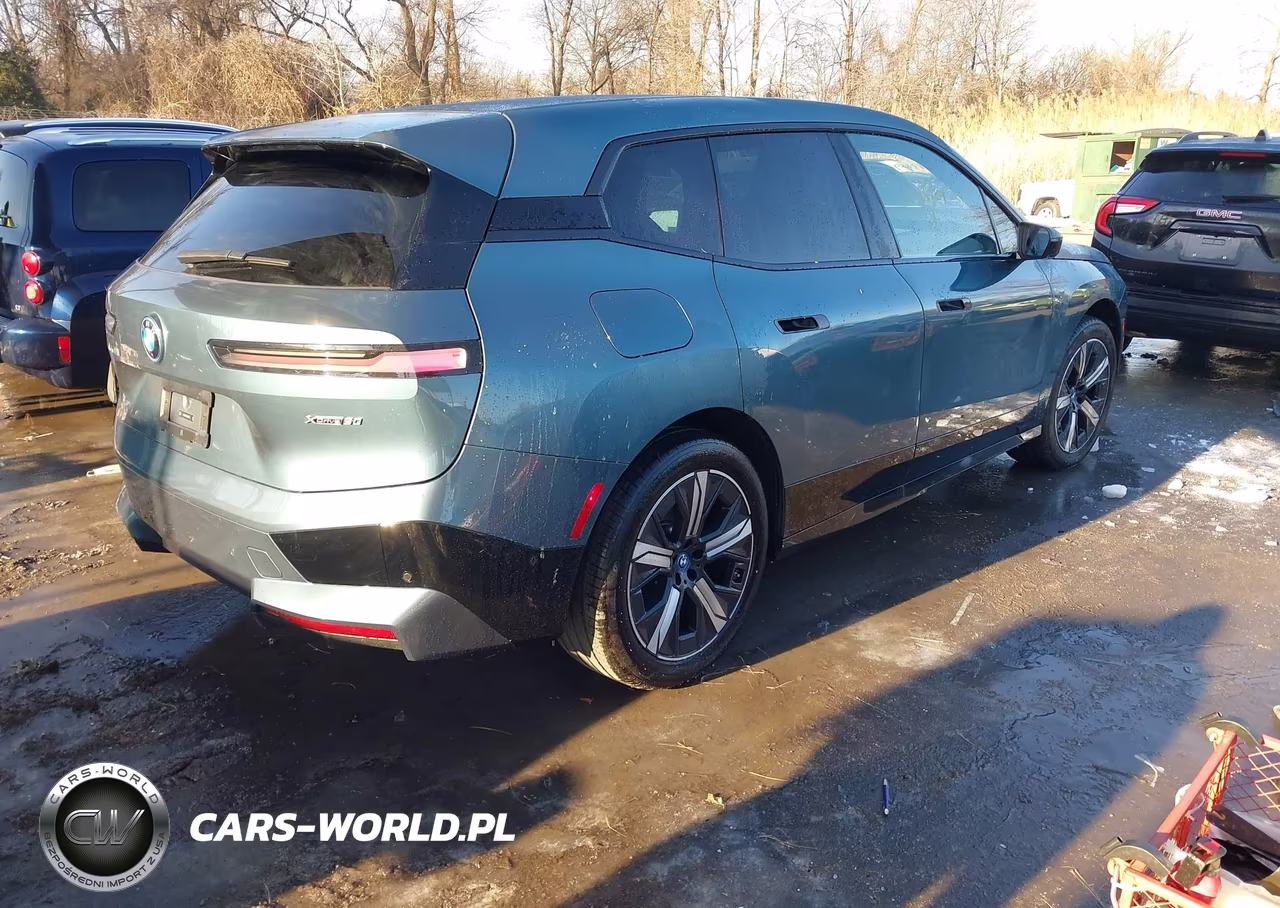 2024 BMW Ix xDrive50 VIN:WB523CF06RCP02999 - 4