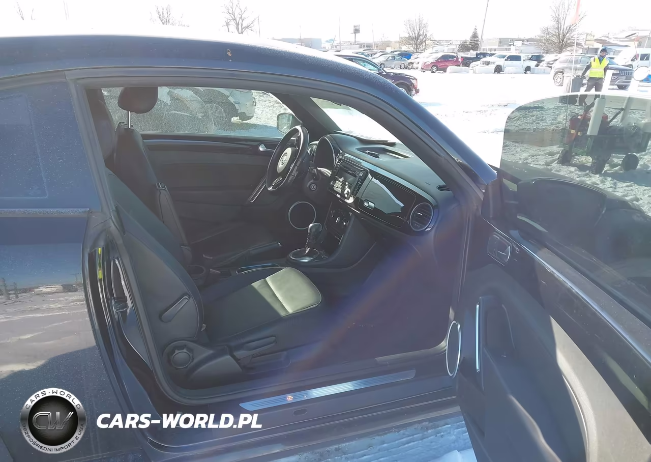 2012 Volkswagen Beetle 2.5L VIN:3VWJP7AT4CM623346 - 5