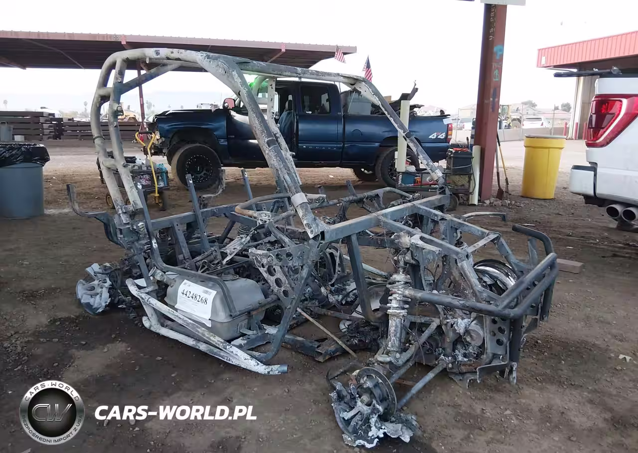 2016 Can-Am Commander 1000 Limited