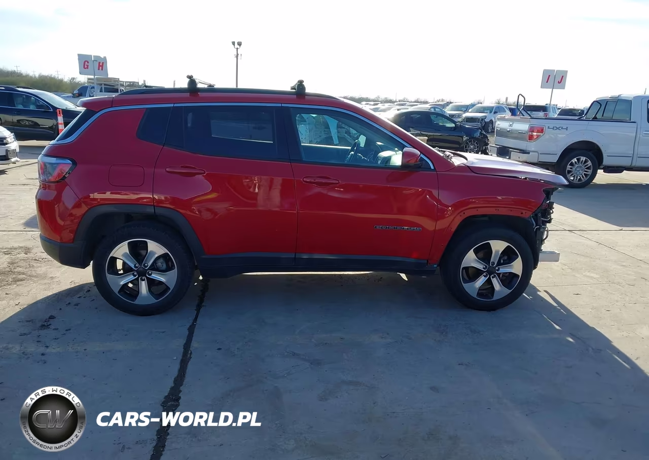 2017 Jeep New Compass Latitude 4X4 VIN:3C4NJDBB3HT681813 - 14