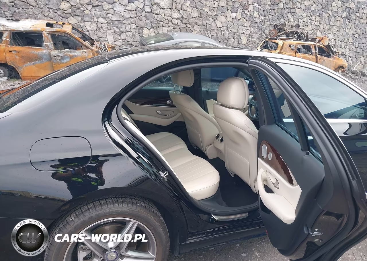2017 Mercedes-Benz E 300 4Matic VIN:WDDZF4KB4HA025250 - 8