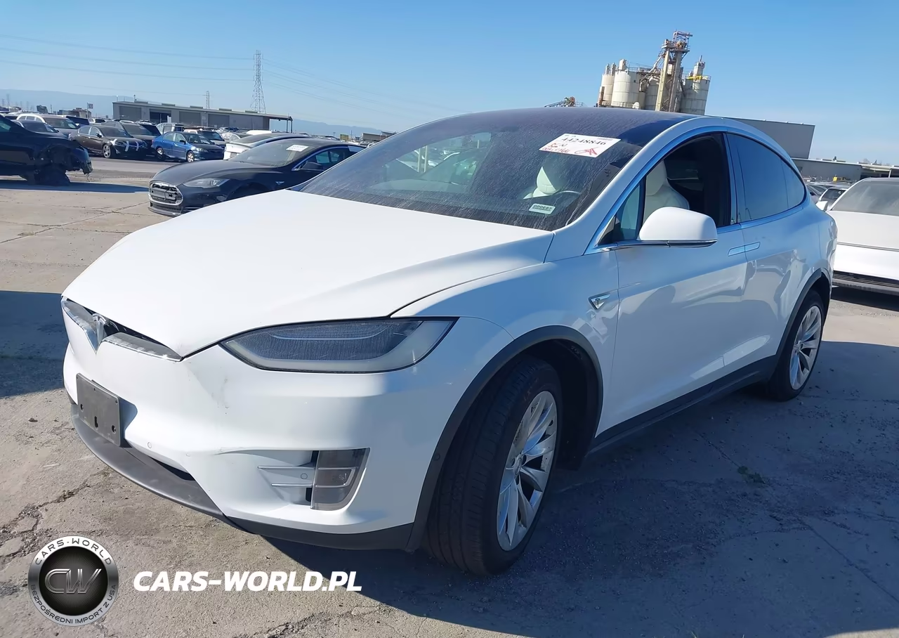 2016 Tesla Model X 75D-P100D-P90D VIN:5YJXCBE44GF000544 - 2