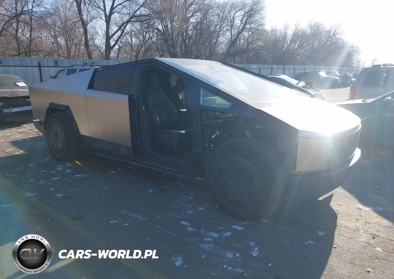 2025 Tesla Cybertruck Cyberbeast