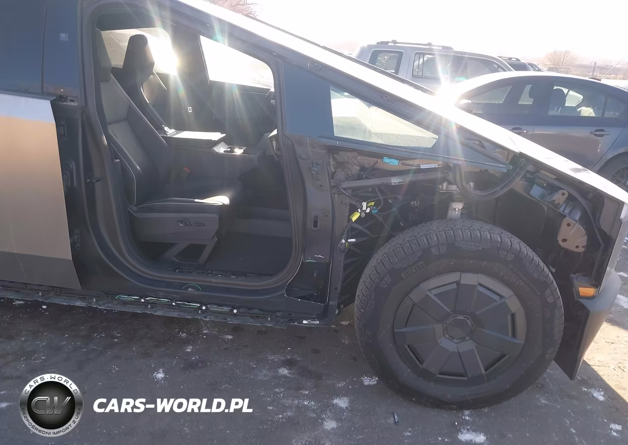 2025 Tesla Cybertruck Cyberbeast VIN:7G2CEHEE5SA062137 - 6