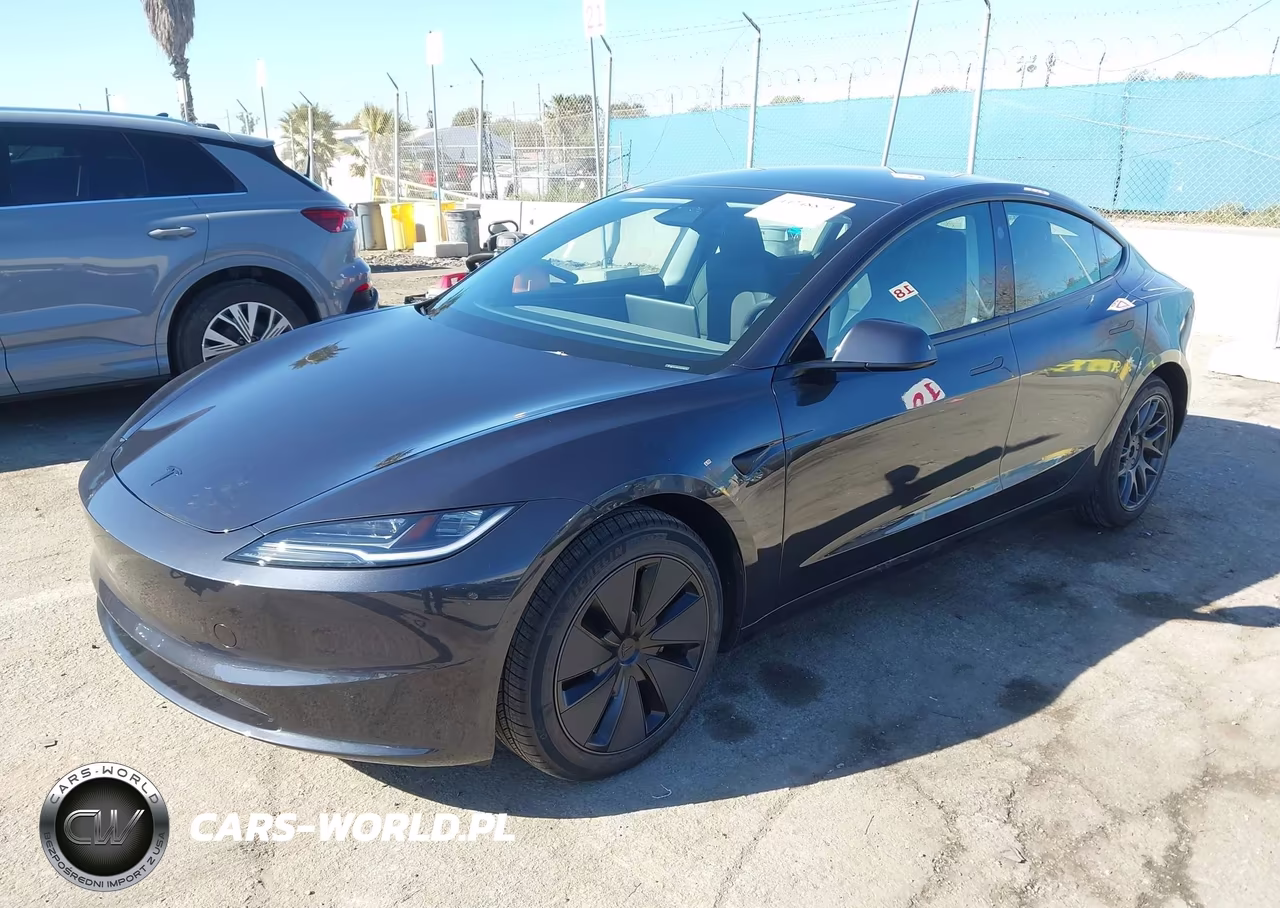 2026 Tesla Model 3 Premium Rear-Wheel Drive-Standard Rear-Wheel Drive VIN:5YJ3E1EA2TF116215 - 2