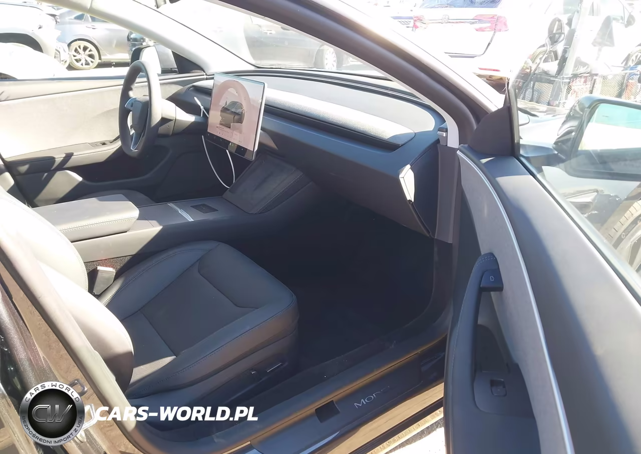 2026 Tesla Model 3 Premium Rear-Wheel Drive-Standard Rear-Wheel Drive VIN:5YJ3E1EA2TF116215 - 5