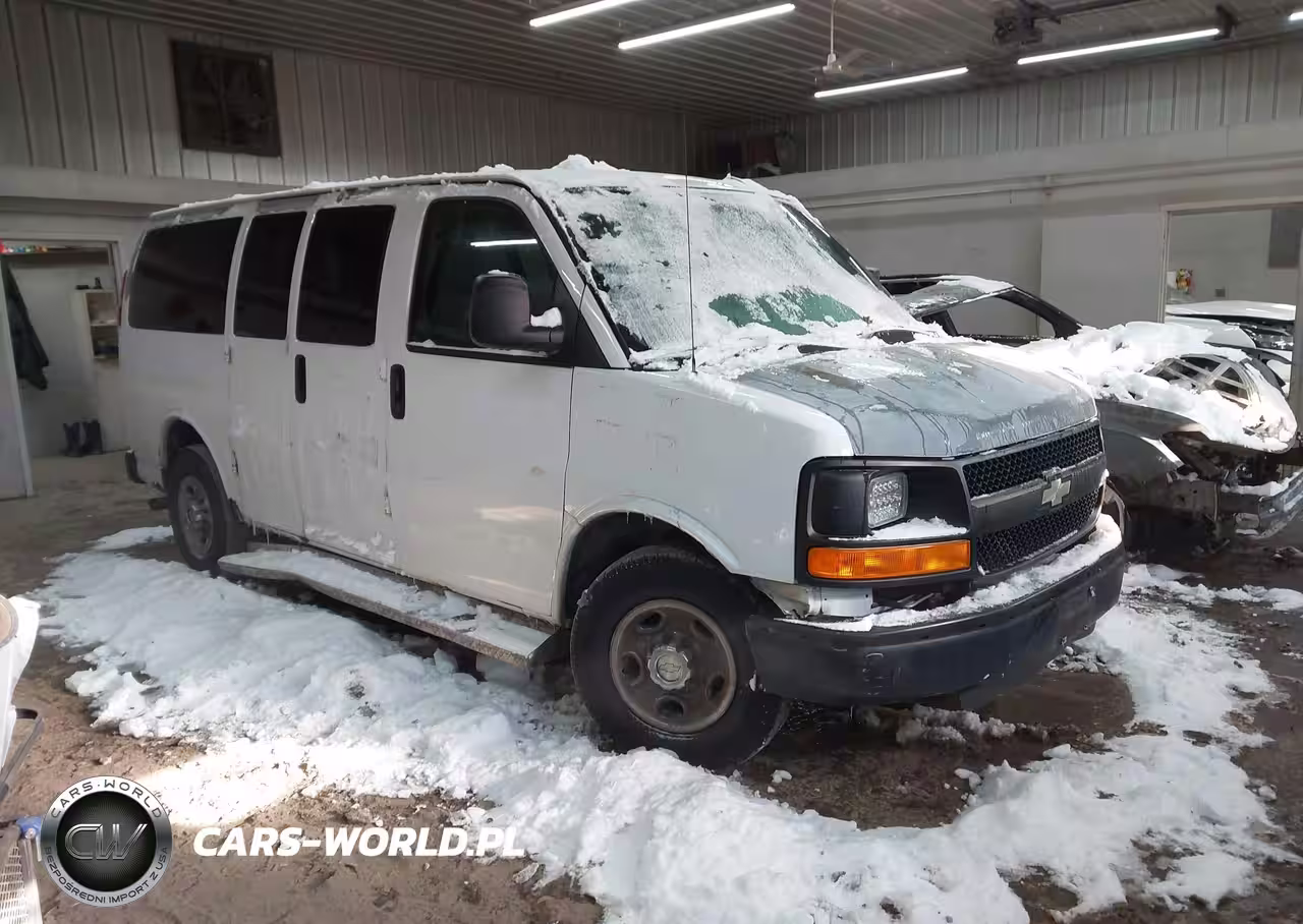 2012 Chevrolet Express 2500 Ls