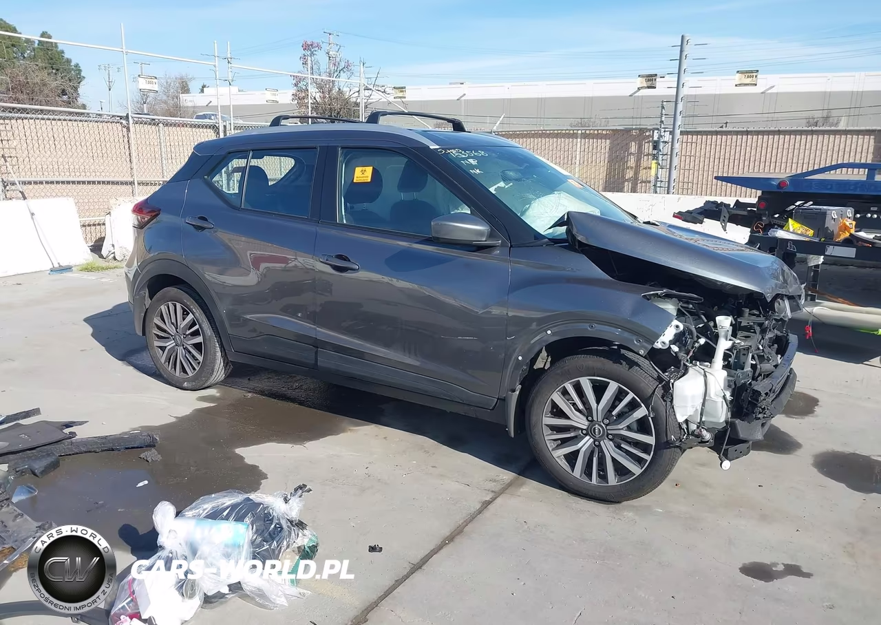 2024 Nissan Kicks Sv Xtronic Cvt