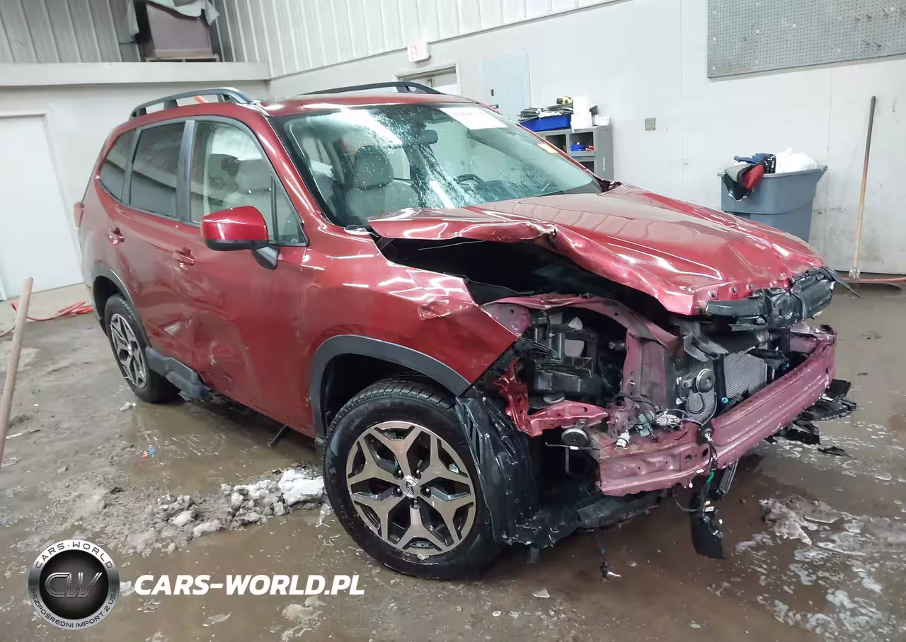 2022 Subaru Forester Premium