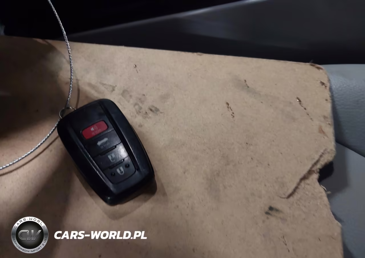 2018 Toyota Camry Se VIN:4T1B11HK8JU094099 - 11