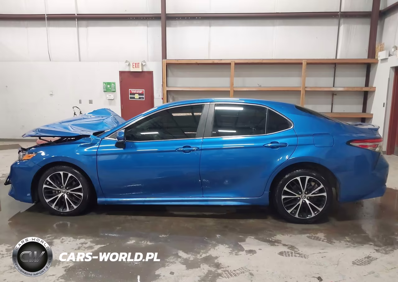 2018 Toyota Camry Se VIN:4T1B11HK8JU094099 - 15