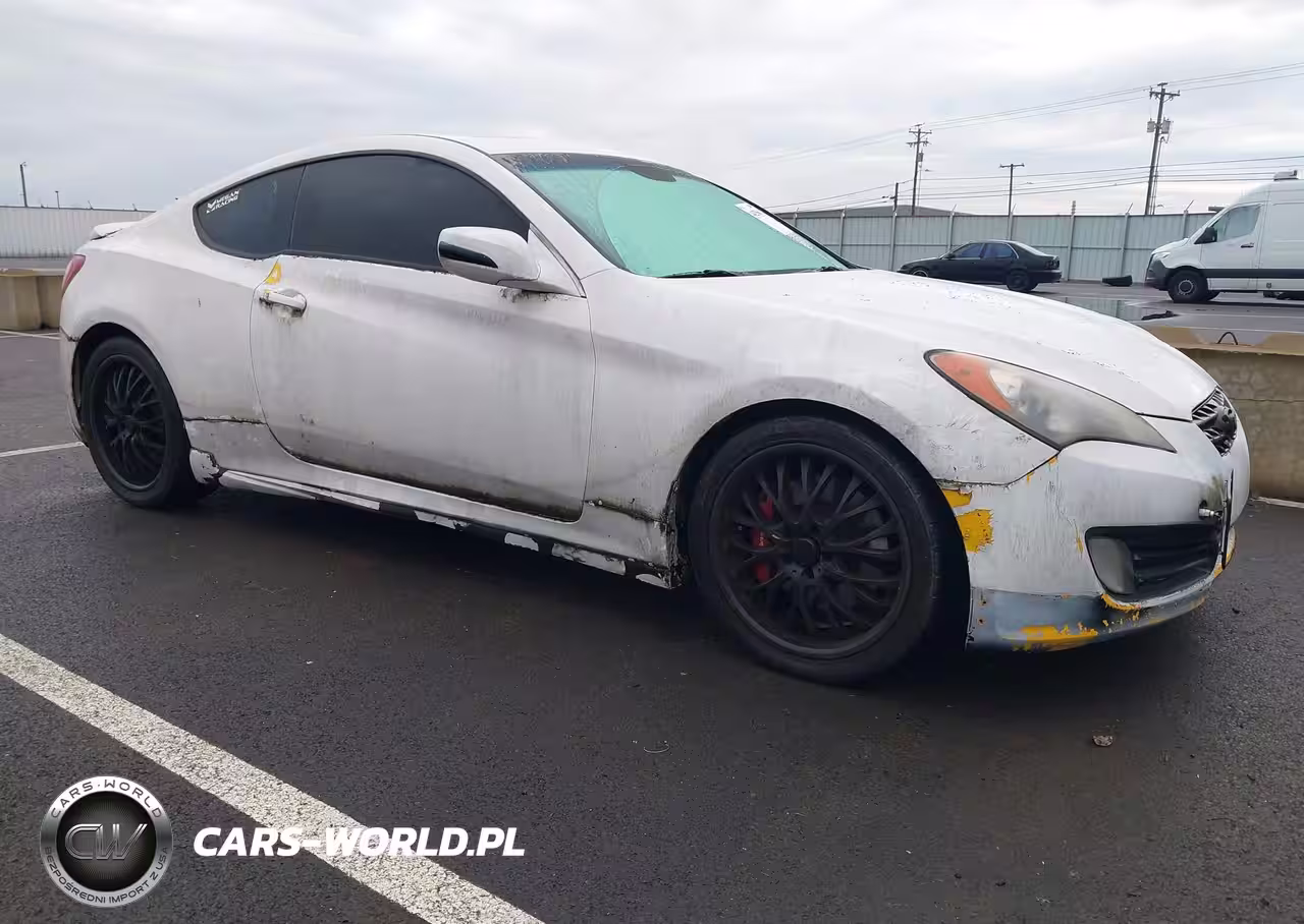 2010 Hyundai Genesis 3.8 Track