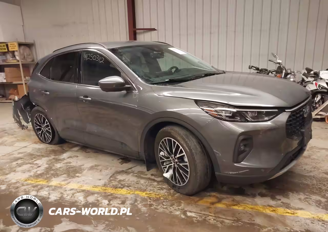 2023 Ford Escape Phev