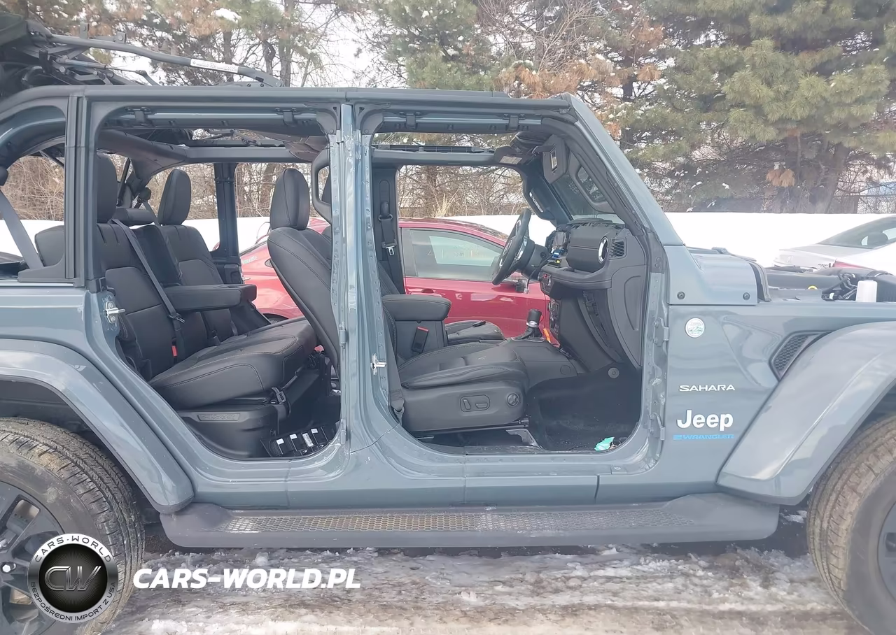 2024 Jeep Wrangler 4Xe Sahara 4Xe VIN:1C4RJXP6XRW203754 - 13