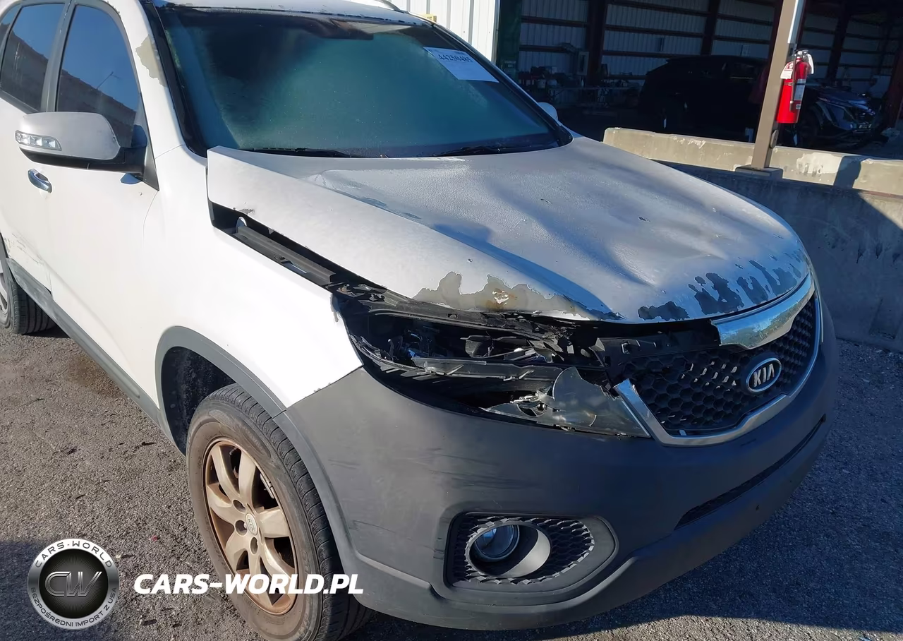 2011 Kia Sorento Lx VIN:5XYKT4A10BG124992 - 6