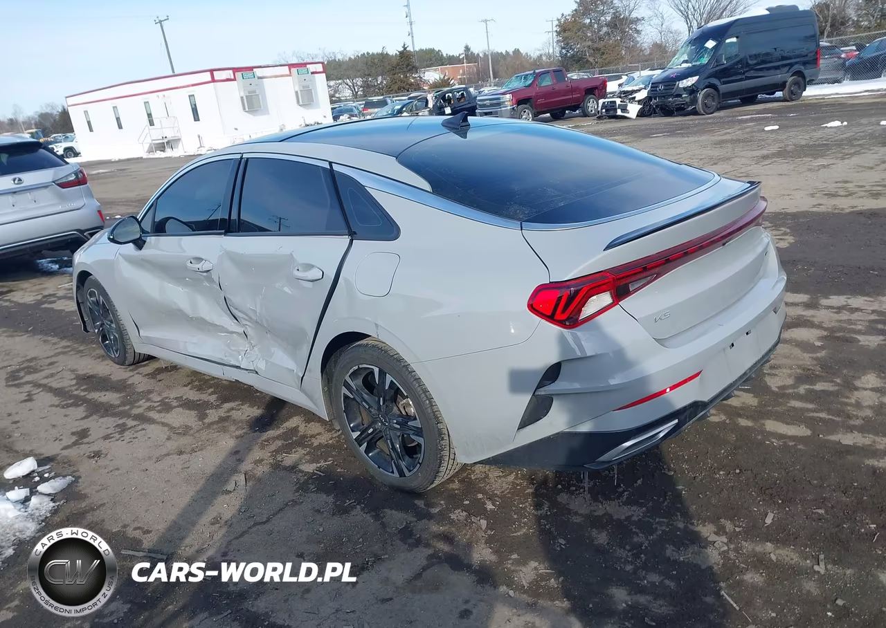 2024 Kia K5 Gt-Line VIN:5XXG64J23RG258366 - 3