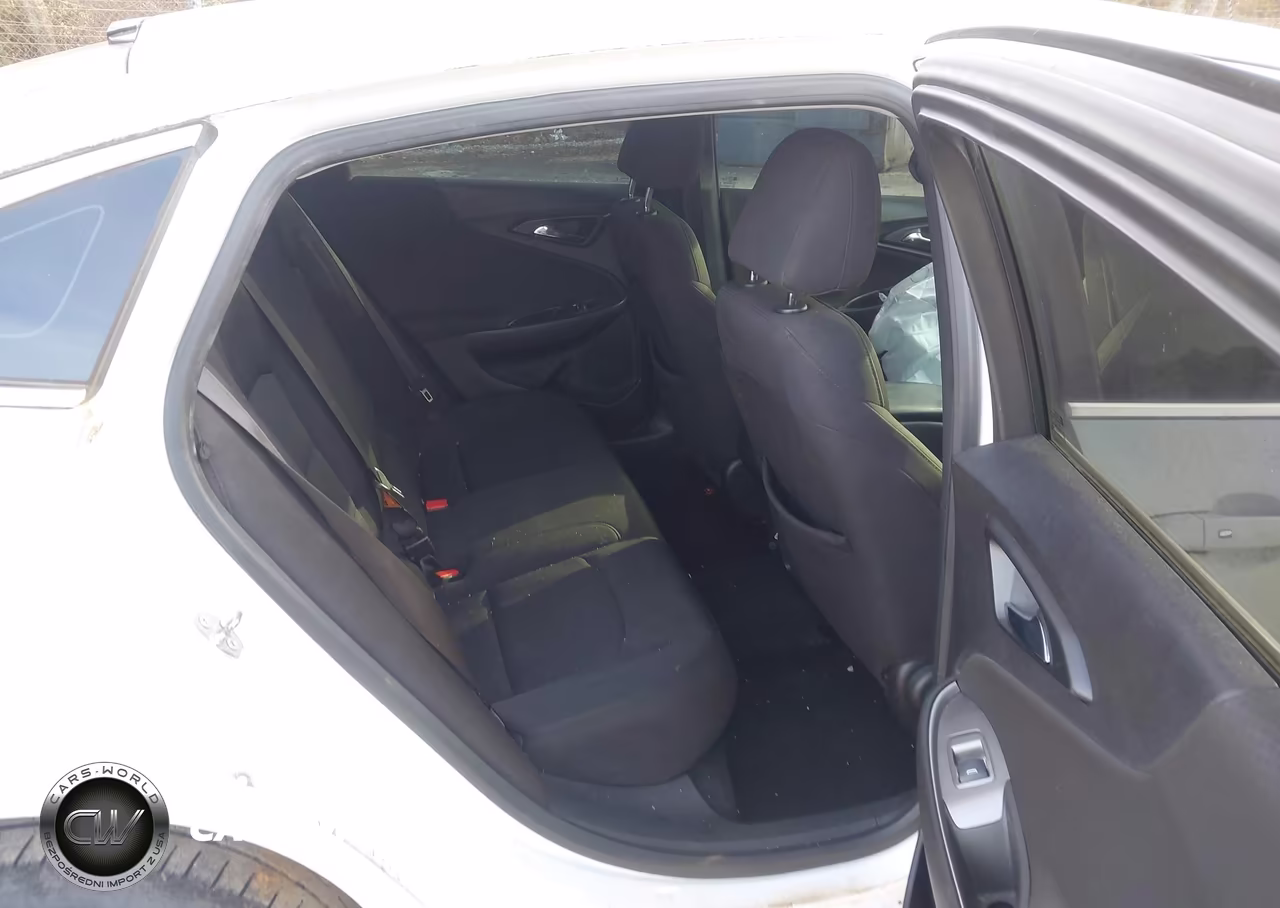 2019 Chevrolet Malibu 1Ls VIN:1G1ZB5ST2KF157169 - 8