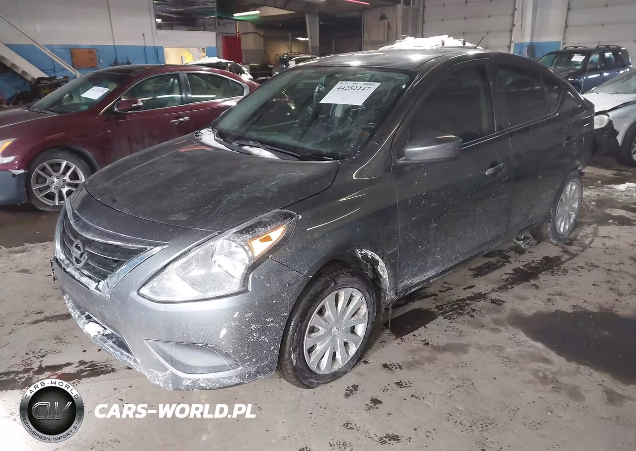 2019 Nissan Versa 1.6 S VIN:3N1CN7AP2KL821208 - 2