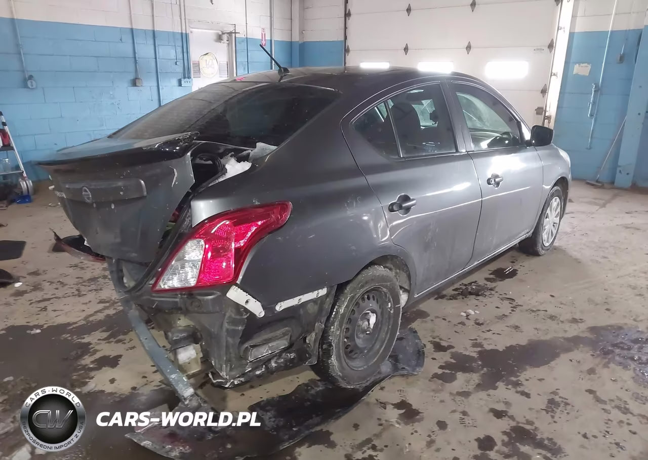 2019 Nissan Versa 1.6 S VIN:3N1CN7AP2KL821208 - 4