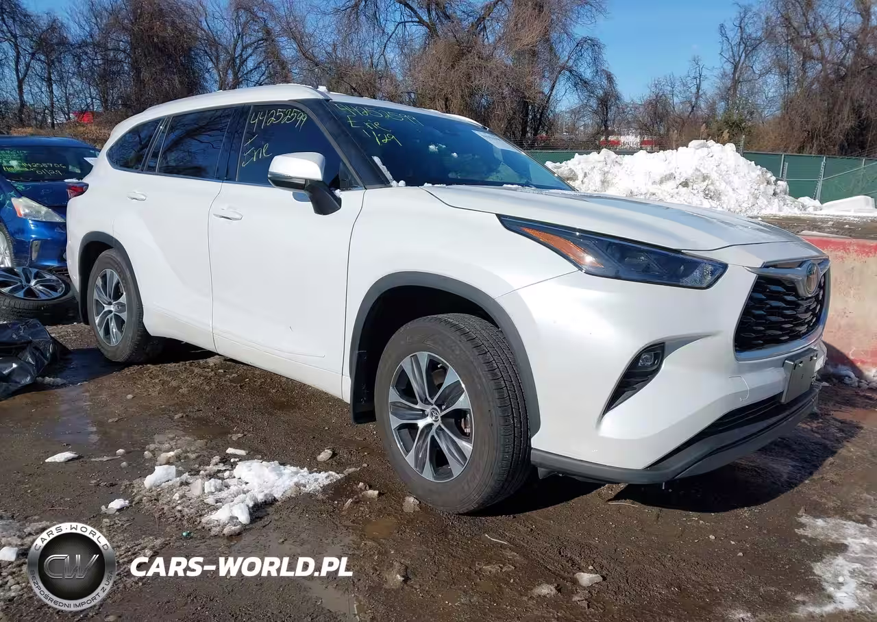 2022 Toyota Highlander Xle