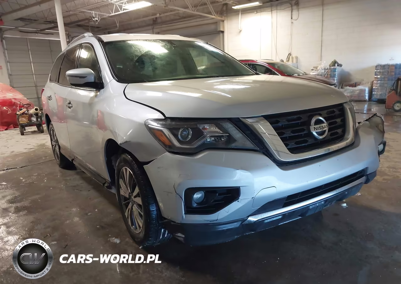 2018 Nissan Pathfinder Sv