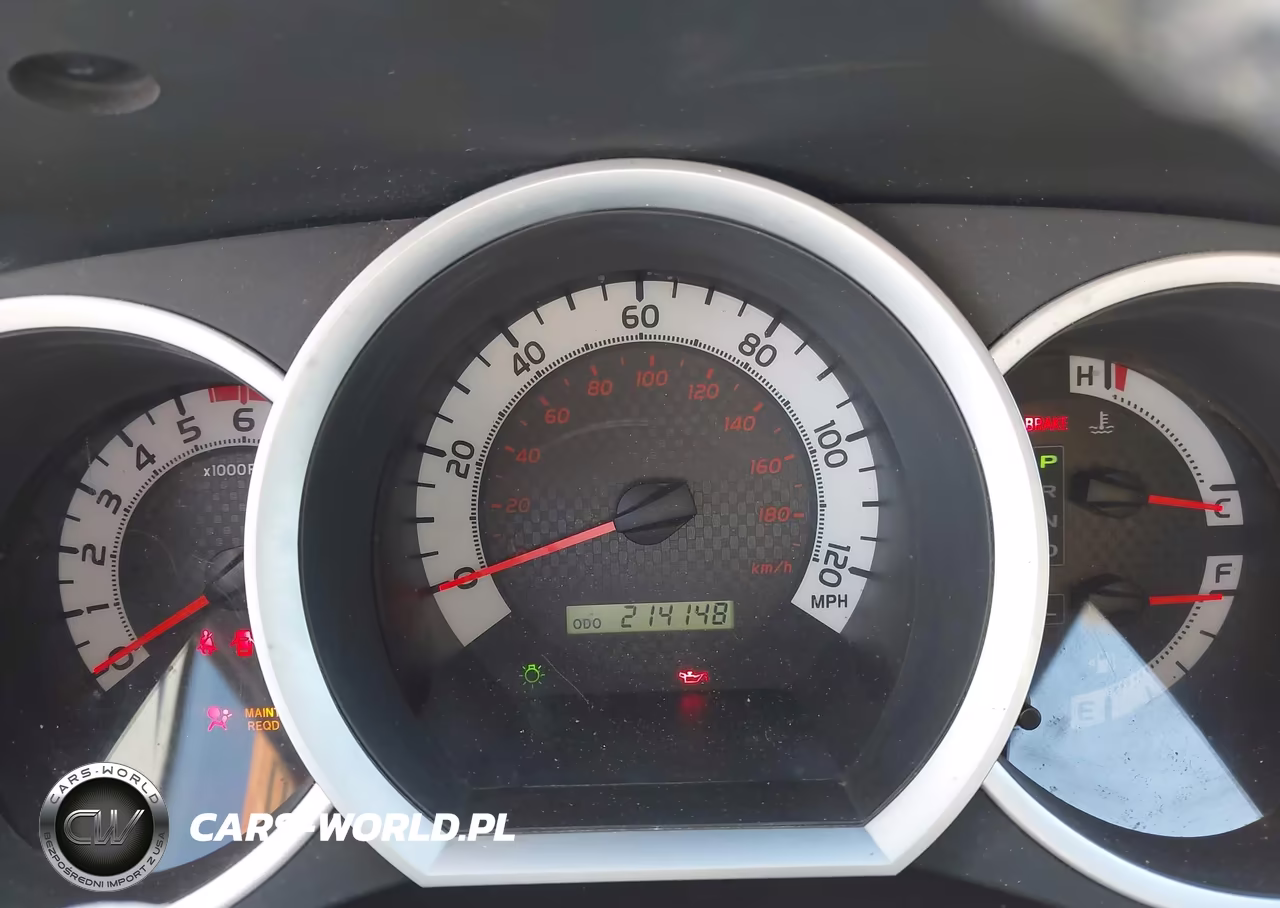 2015 Toyota Tacoma Base V6 VIN:3TMLU4EN5FM192440 - 7