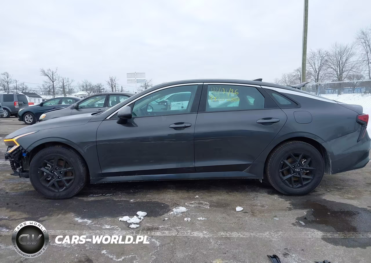 2025 Kia K5 Lxs VIN:KNAG24J74S5383147 - 14