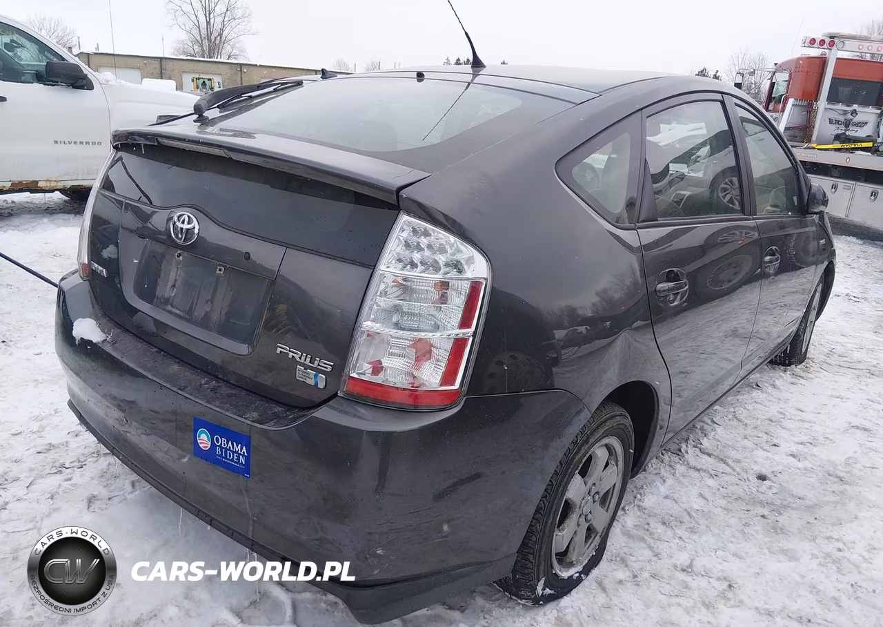 2007 Toyota Prius VIN:JTDKB20U273234120 - 4