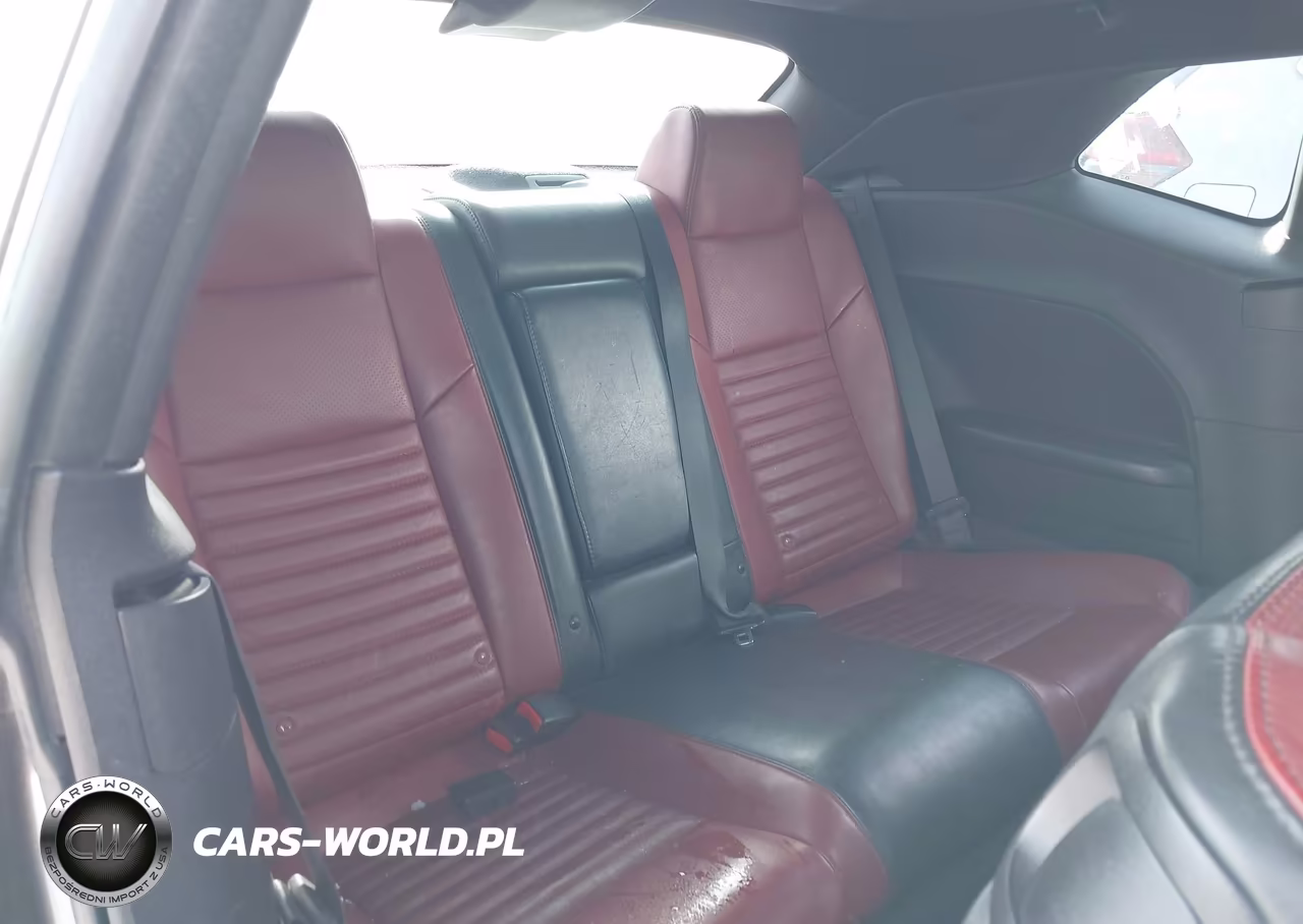 2013 Dodge Challenger R-T Classic VIN:2C3CDYBT6DH579329 - 8