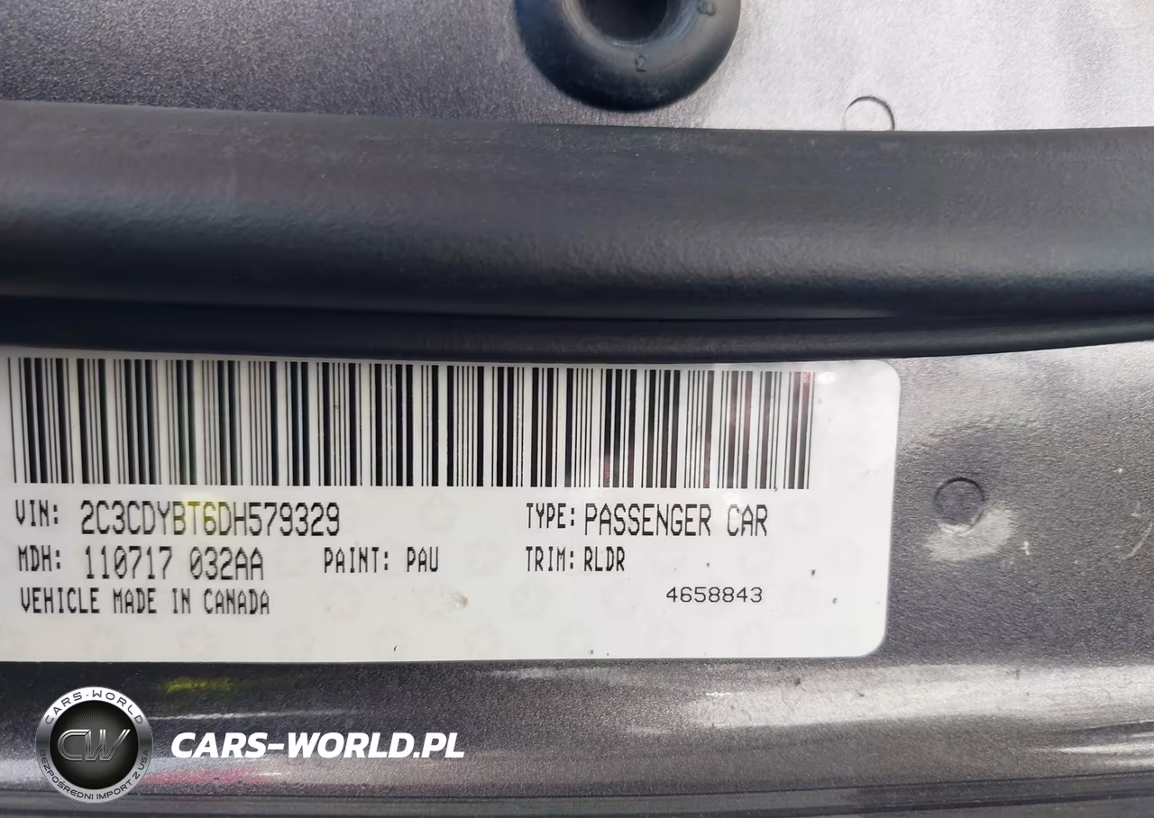 2013 Dodge Challenger R-T Classic VIN:2C3CDYBT6DH579329 - 9