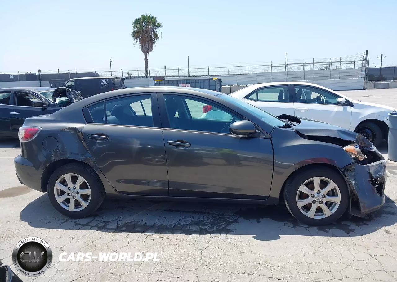 2010 Mazda Mazda3 I Touring VIN:JM1BL1SG1A1133295 - 13