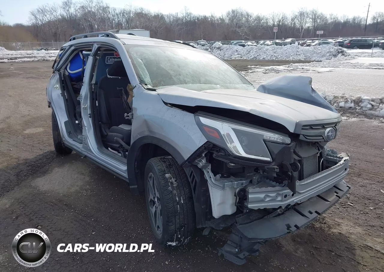 2022 Subaru Forester Premium – zdjęcie 1 z 15