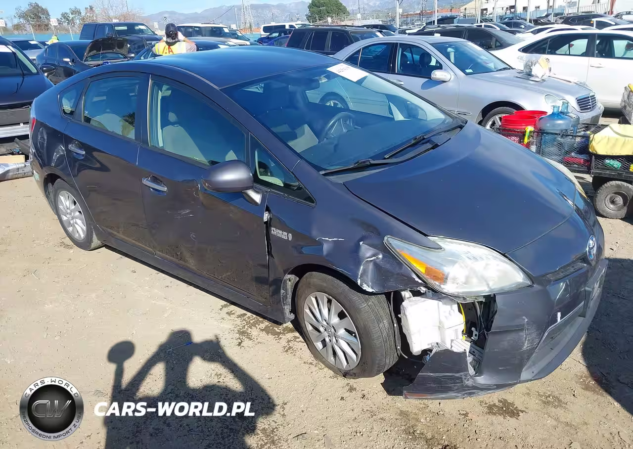 2014 Toyota Prius Plug-In