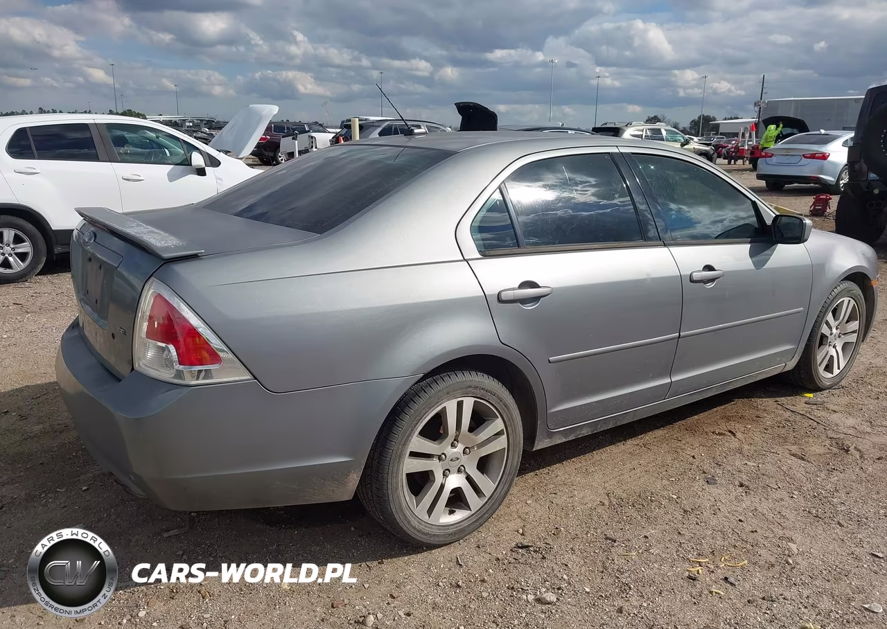 2007 Ford Fusion Se VIN:3FAHP07Z77R238933 - 4