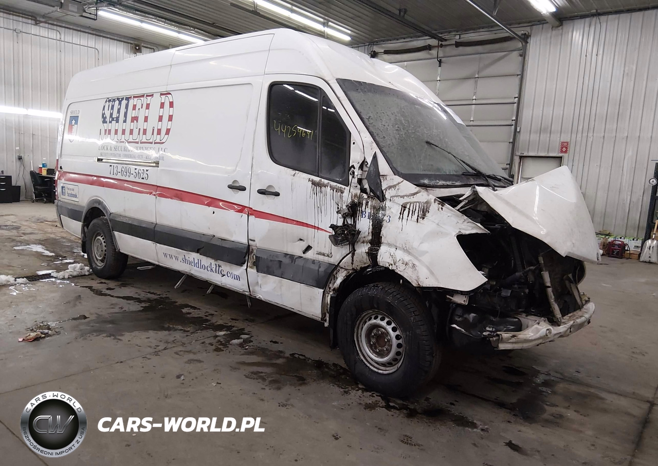 2015 Mercedes-Benz Sprinter 2500 High Roof