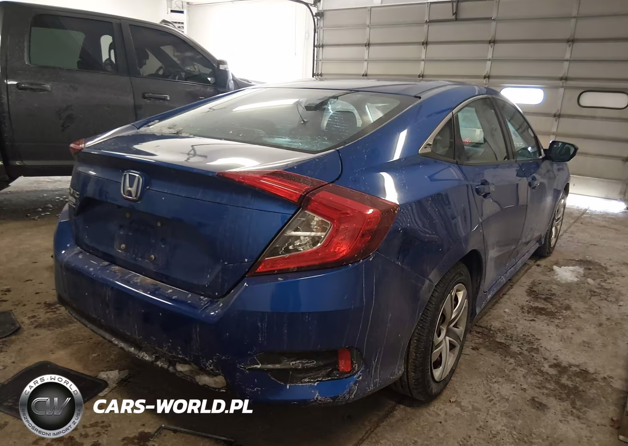 2018 Honda Civic Lx VIN:2HGFC2F54JH558884 - 4