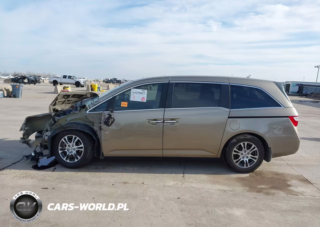 2011 Honda Odyssey Ex-L VIN:5FNRL5H60BB006714 - 15