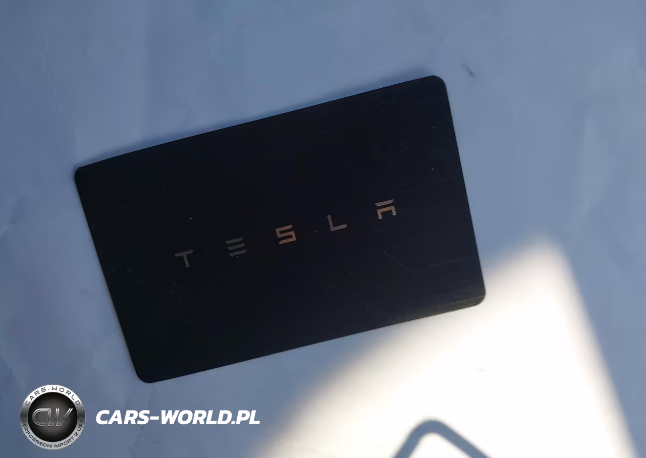 2025 Tesla Cybertruck VIN:7G2CEHED3SA067943 - 11
